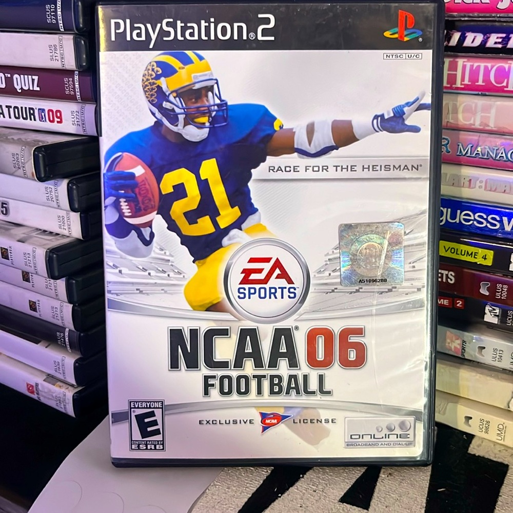 PS2- NCAA Football 06 CIB